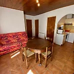 Vakantiehuis Les *
